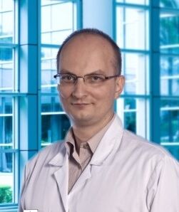 Doctor Orthopedist Marek Pertkiewicz